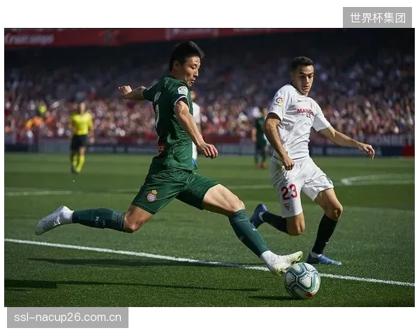 马什需为不同风格的小组赛对手制定相应战术,球队的适应性将受到检验。 马什需为不同风格的小组赛对手制定相应战术,球队的适应性将受到检验。